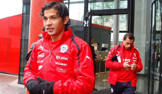 Fernández y Beausejour serían las sorpresas de la Roja