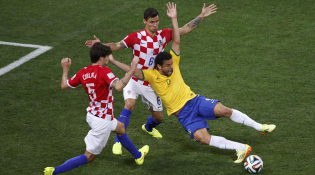 Brasil derrotó a Croacia en el inicio del Mundial